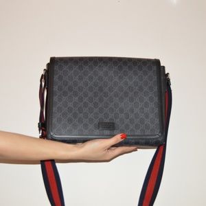 Gucci Messenger Bag